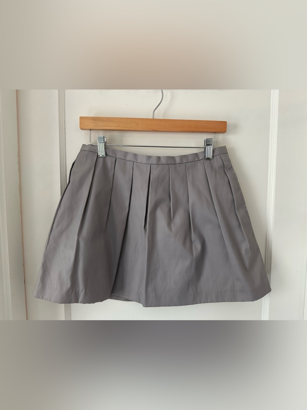 Vintage Forever 21 Gray Pleated Mini Skirt